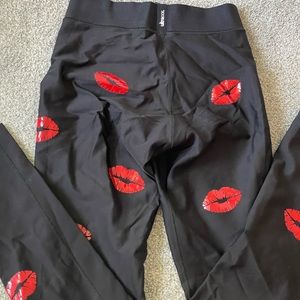 Ultracor Black Shiny Leggings with Lips